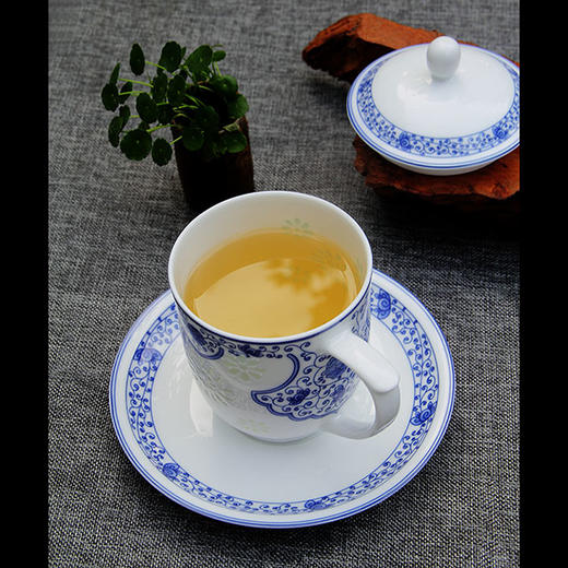 景德镇陶瓷 国瓷红叶 如意杯碟 商品图3