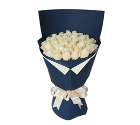 海洋之心-33支白玫瑰-全国鲜花速递同城鲜花店配送生日花北京上海杭州广州深圳订花送花