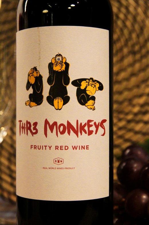 三只猴子红葡萄酒thr3monkeysfruityredwine