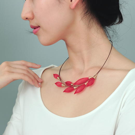 北京仓｜Vlum-Epineuse-Framboise 树莓红 项链［法国设计师］ 商品图1