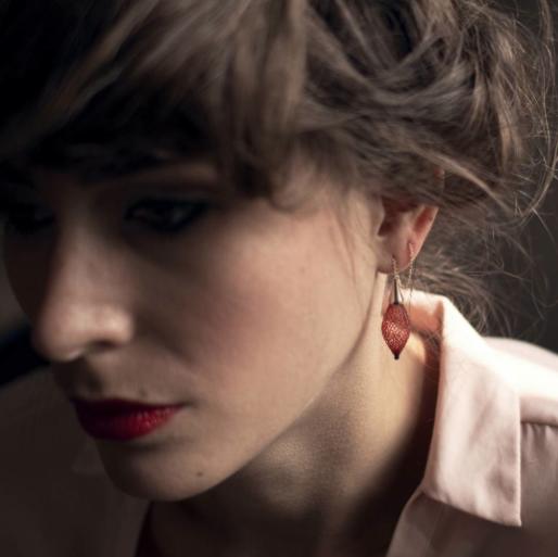 北京仓｜Vlum-Epineuse-Grenat 石榴红 耳线［法国设计师］ 商品图4