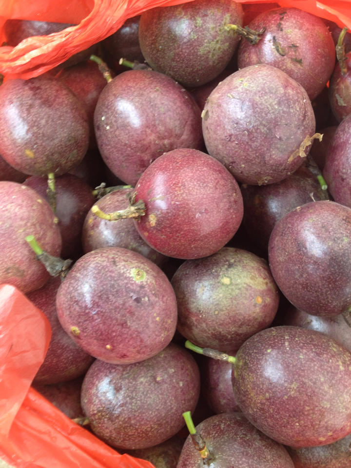 韶关乳源巴西果百香果香甜可口味道佳维生素特别高