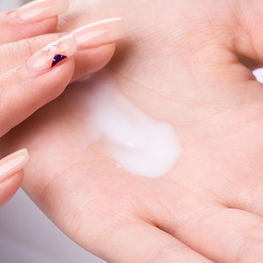 果本 玫瑰果保湿焕亮乳100ml 秋冬季保湿亮肤乳液 控油水嫩 提拉紧肤 精华玫瑰乳 商品图3