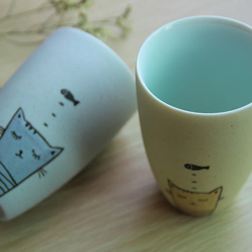 【为思礼  小清新】情侣对杯 手绘雕刻 高档创意个性陶瓷杯 猫思鱼情侣套装 商品图2
