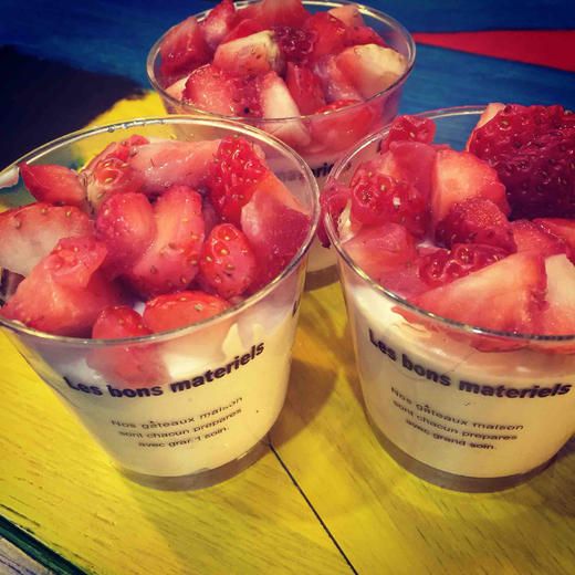 草莓芝士【满百起送】 商品图0