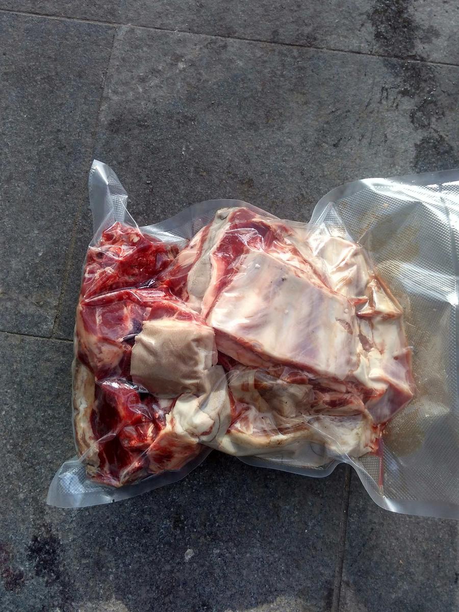 土黑山羊肉:肾虚,气血不足怕冷的克星.6斤起包邮