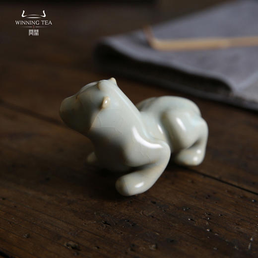 问鼎汝瓷天青瑞兽茶宠 （缺货） 商品图1