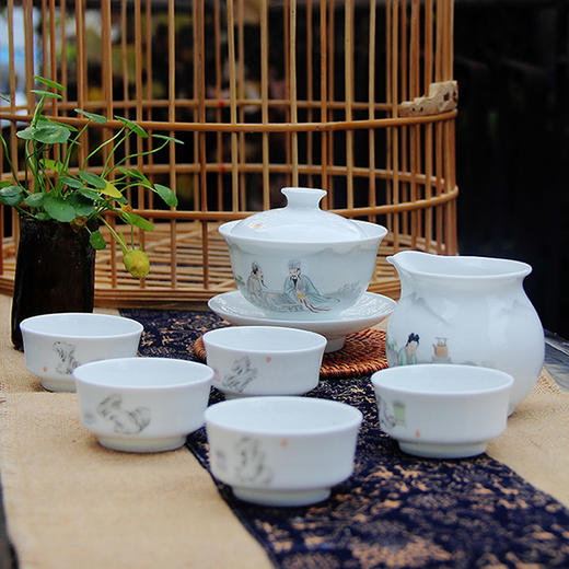 景德镇陶瓷 国瓷红叶 8头手工清新系列茶具高士对弈（冰月高硅玉瓷） 商品图0