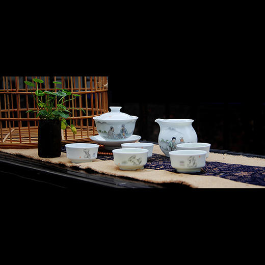 景德镇陶瓷 国瓷红叶 8头手工清新系列茶具高士对弈（冰月高硅玉瓷） 商品图8