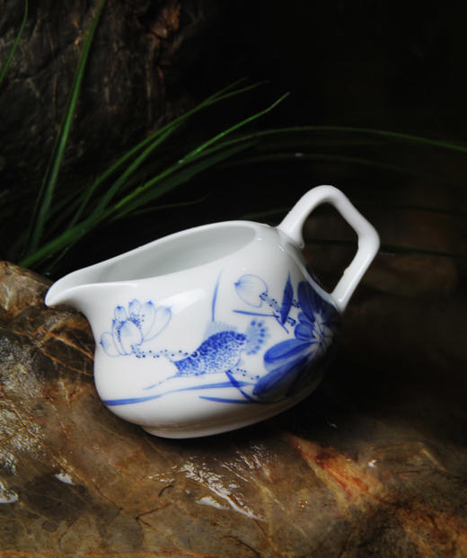 景德镇陶瓷 国瓷红叶 8头手绘青花茶具莲贵图 商品图4