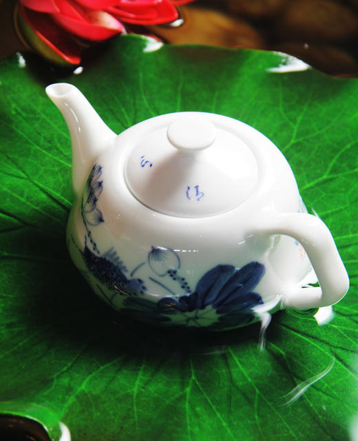 景德镇陶瓷 国瓷红叶 8头手绘青花茶具莲贵图 商品图9