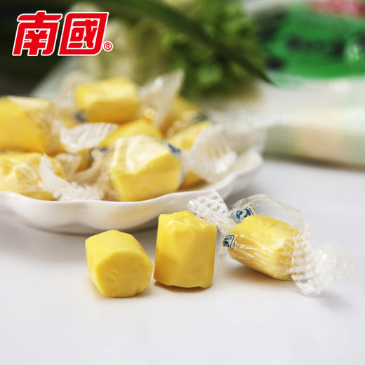 【专区300-200】南国食品 特浓榴莲糖82g 商品图2