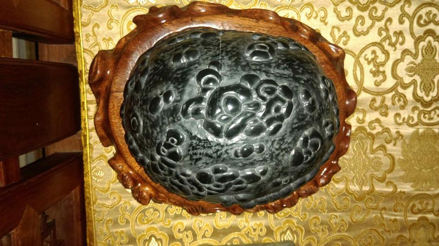 一对灵璧天然圆珍珠石珍品