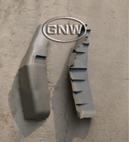 陕汽奥龙前围包角(分左右)