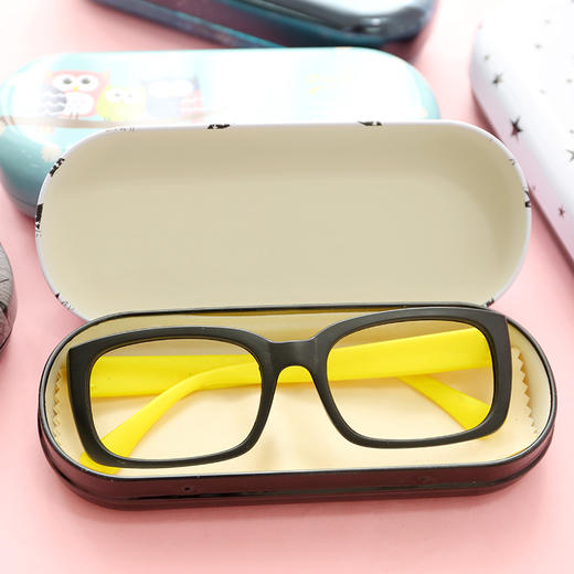 三年二班潮流可爱随身眼镜盒马口铁近视眼镜盒收纳盒赠眼镜布