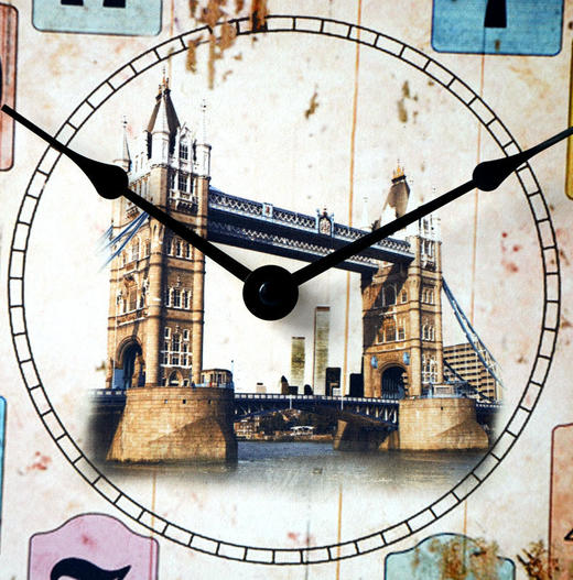 【家居】。欧式创意挂钟客厅钟表 静音木质挂钟 时尚现代石英壁钟复古钟 商品图0
