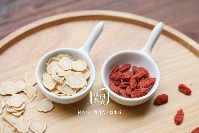 昀蓉时光铁皮石斛西洋参枸杞高端滋补礼盒送礼必备