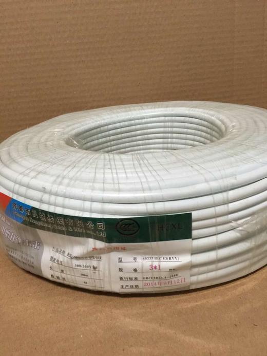 胜华 RVV 3*1M²国标铜芯软电线 100米/卷 商品代码64189 商品图1