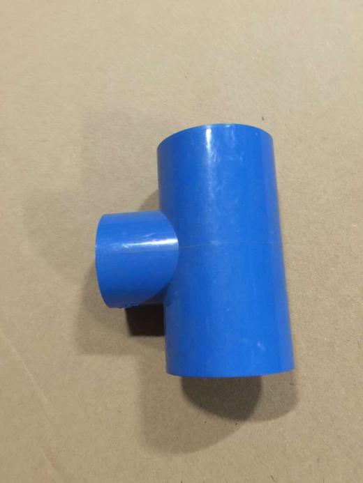 三星蓝色 Φ40变25三通 280只/件 商品代码96036 商品图0