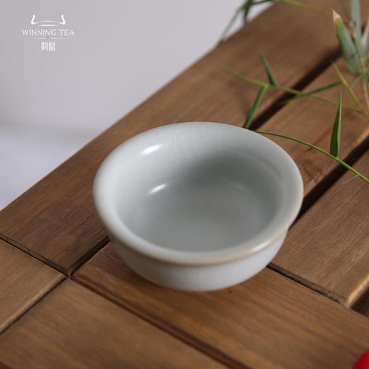 问鼎汝瓷收藏款月白品茗杯（缺货） 商品图1