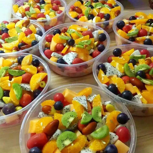 聚果盆4斤装当季水果混搭