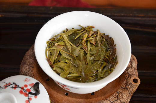 2016年千家寨古树茶357克纯料生茶饼茶 商品图6