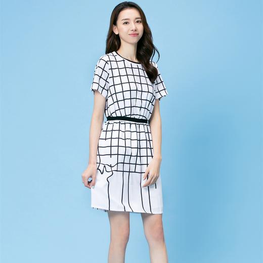 【服饰鞋包】白底黑条不规则格子短袖连衣裙夏装新款雪纺裙 商品图2