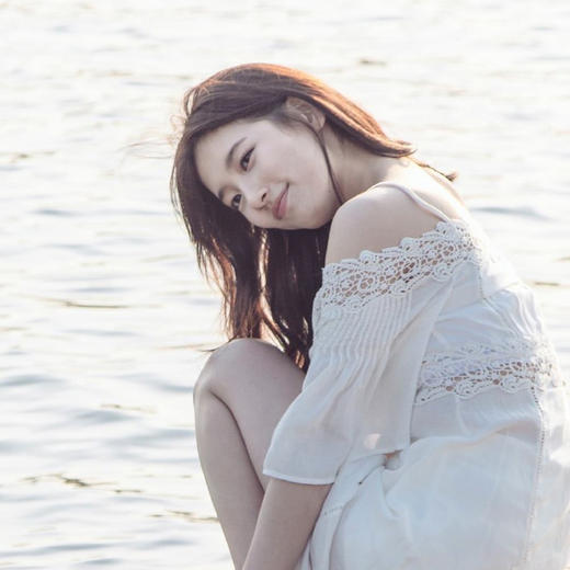 【服饰鞋包】裴秀智明星同款 白色一字肩吊带连衣裙蕾丝雪纺裙子夏季新款 商品图4