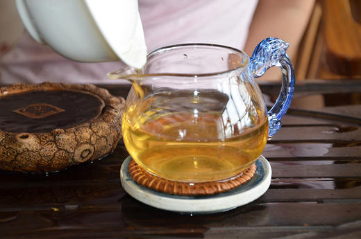 2014年布朗山普洱生茶，净重量357克 商品图4