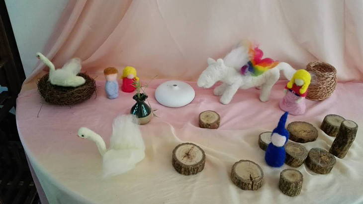 华德福四季桌半月型实木原木