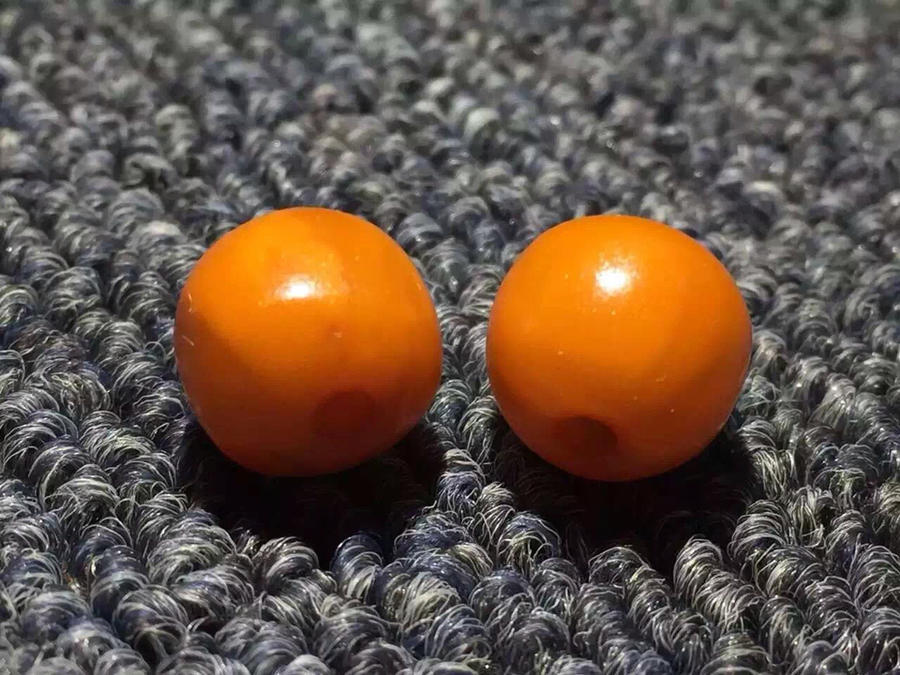 3号老蜜蜡腰珠对