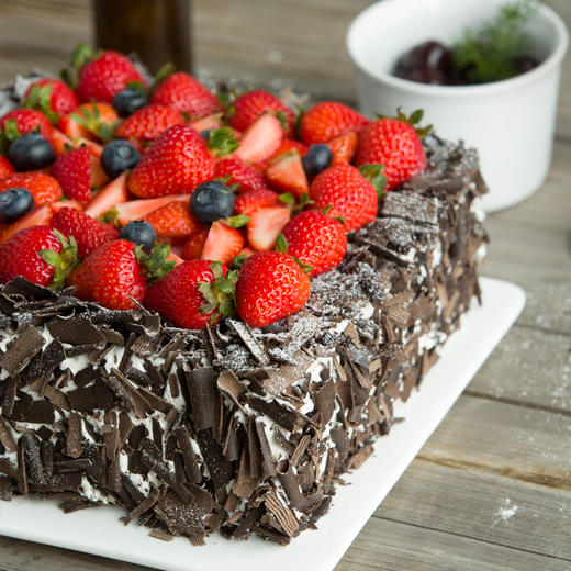 【限时秒杀88元】草莓黑森林蛋糕(上饶)-2磅原价168元