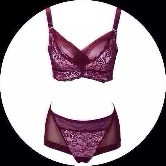 台湾若曼莎 1381 若曼莎 外扩杀手 聚拢 防下垂 无钢圈内衣