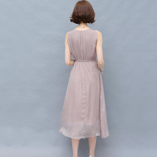 【连衣裙】夏新款女装大码显瘦气质修身长裙真丝无袖飘逸连衣裙 商品图2