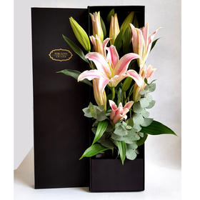 至少还有你-粉百合礼盒-全国鲜花速递同城鲜花店配送生日花北京上海杭州广州深圳订花送花