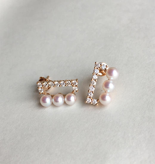 CHIC系列 18K钻石和Akoya珍珠耳环 商品图0