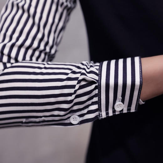 【服饰鞋包】秋季男装长袖T恤假两件套 秋季修身潮男套头透气男式长袖t恤 商品图3