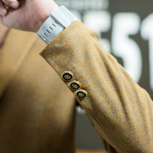 【服饰鞋包】秋季男士休闲小西装纯色韩版青少年小西服男精致韩风学生男装外套 商品图2