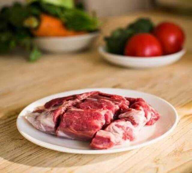 远谷散养黑猪腱子1斤装