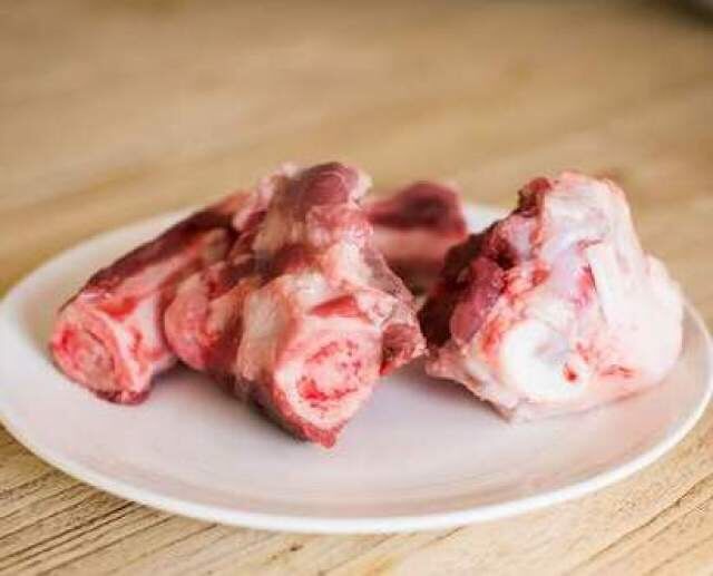 远谷散养黑猪棒骨700g~750g