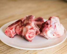 远谷散养黑猪棒骨700g~750g