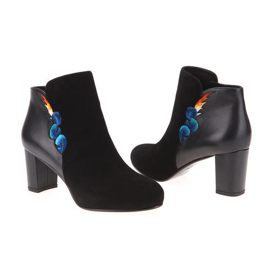 sheme 经典 反绒 nappa 刺绣  羽毛 短靴 商品图5