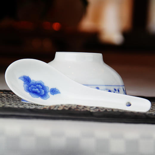 景德镇 陶瓷 国瓷红叶 46头釉中彩蝶语花香中餐具 商品图7