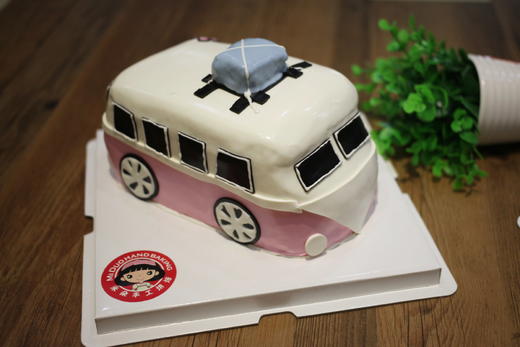 立体造型蛋糕系列大巴车带我去旅行立体蛋糕如图款式新鲜水果动物性淡