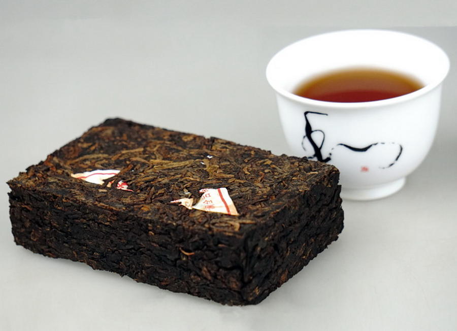 澜沧古茶 2016年乌金 传奇重器 高端名山古树熟茶 奢品好茶