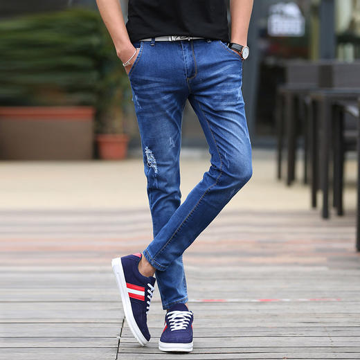 【服饰鞋包】男装夏季新款时尚休闲男式破洞牛仔小脚裤 商品图0