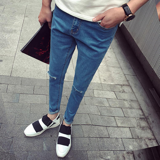 【服饰鞋包】夏季款潮流破洞9分裤子 黑色百搭修身小脚简约男牛仔九分裤 商品图0