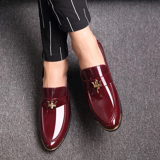 【服饰鞋包】新款理发师潮鞋男休闲皮鞋男士韩版套脚单鞋男鞋 商品图0