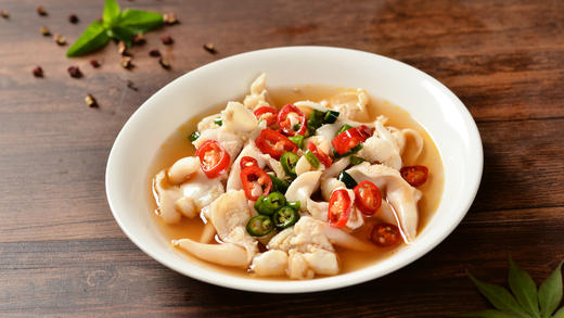 捞汁麻辣鸟贝周一店休