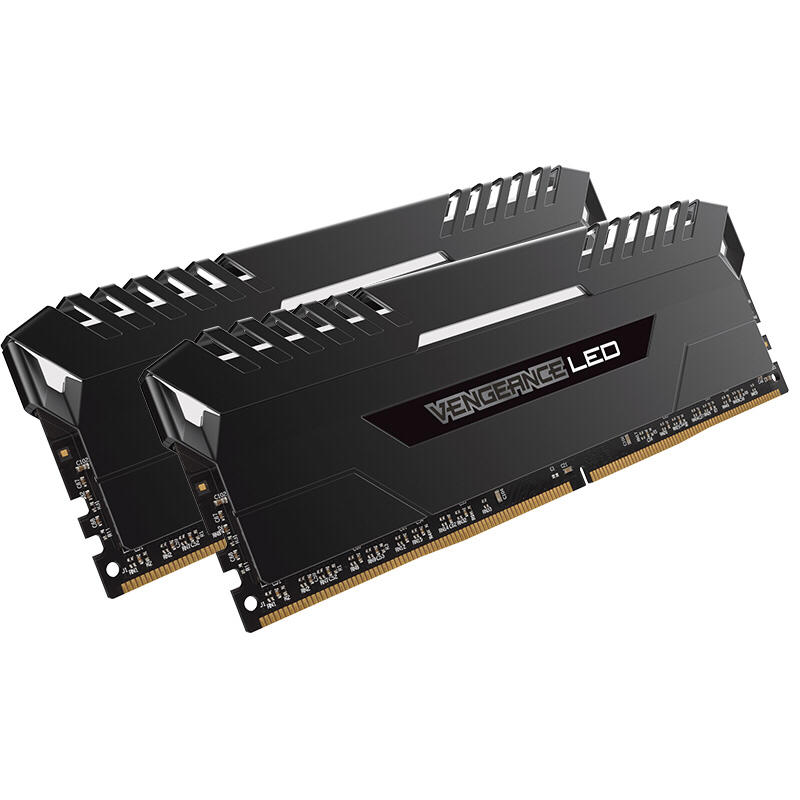 美商海盗船 复仇者系列灯条 ddr4 3200 3000 台式机内存 led呼吸灯